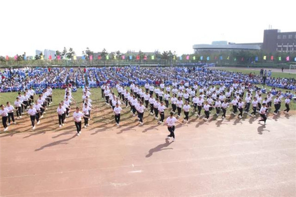 昆明市卫生学校2021年三年制普通中专招生简章(图14)