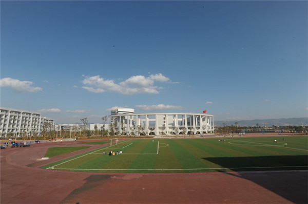 曲靖农业学校2021年五年一贯制大专/三年制普通中专招生简章(图12)