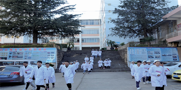 云南中医药中等专业学校招生简章