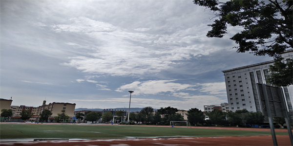 曲靖护理学校招生简章