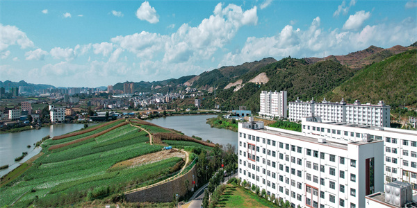 云南三鑫职业技术学院五年制大专招生简章