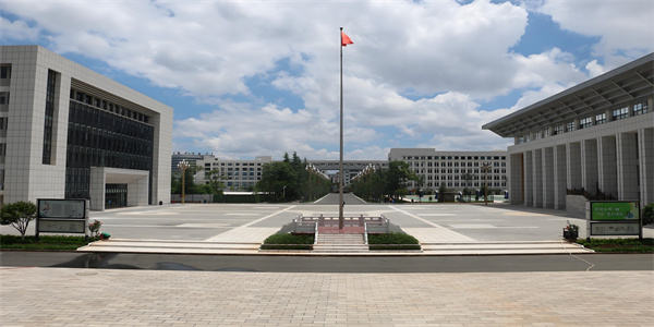 曲靖职业技术学院五年制大专招生简章