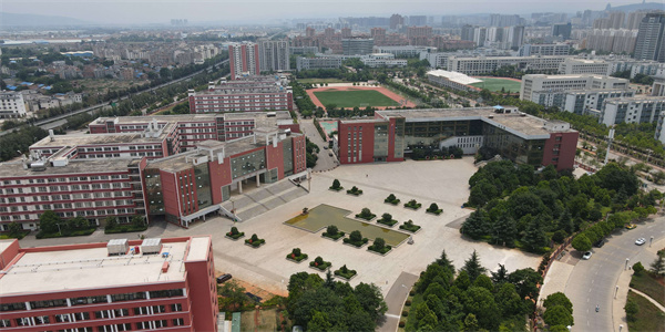 曲靖技师学院招生简章 曲靖技师学院招生简章