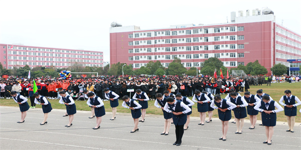 曲靖技师学院招生简章 曲靖技师学院招生简章