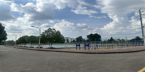 曲靖工商职业技术学校招生简章 曲靖工商职业技术学校招生简章