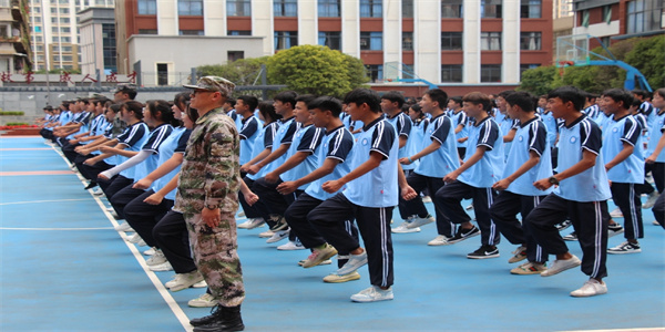 云南省电子信息高级技工学校招生简章 云南省电子信息高级技工学校招生简章