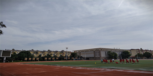 曲靖市体育运动学校招生简章 曲靖市体育运动学校招生简章