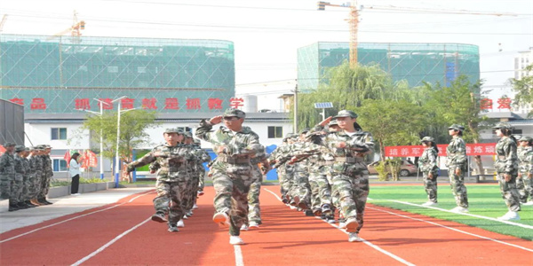 昆明通航技工学校招生简章