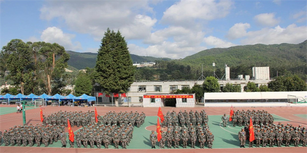 昆明滇越技工学校招生简章