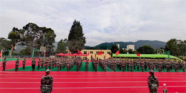 昆明滇越技工学校招生简章