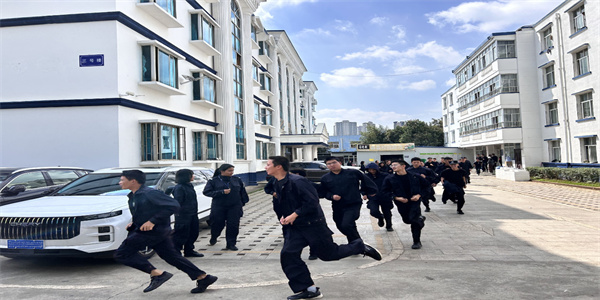 云南兴滇技工学校招生简章